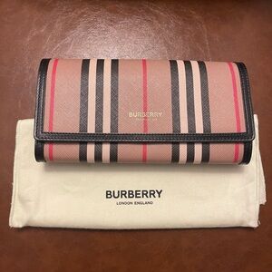 Burberry Pink and Black Women's Wallet